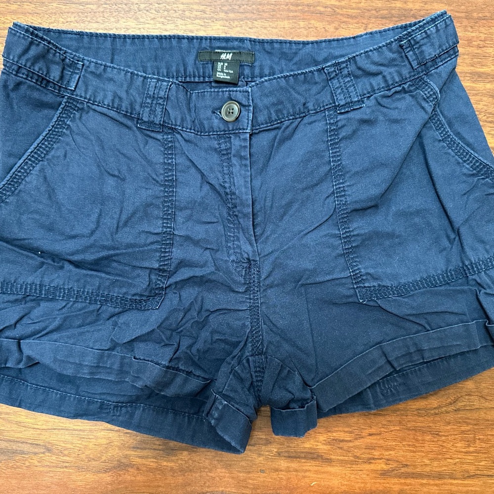 H&M Women's Dark Blue Cargo Shorts